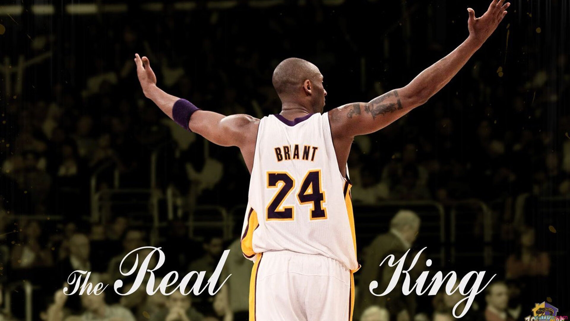 曼联赛后更衣室气氛积极团结，曼联更衣室老大