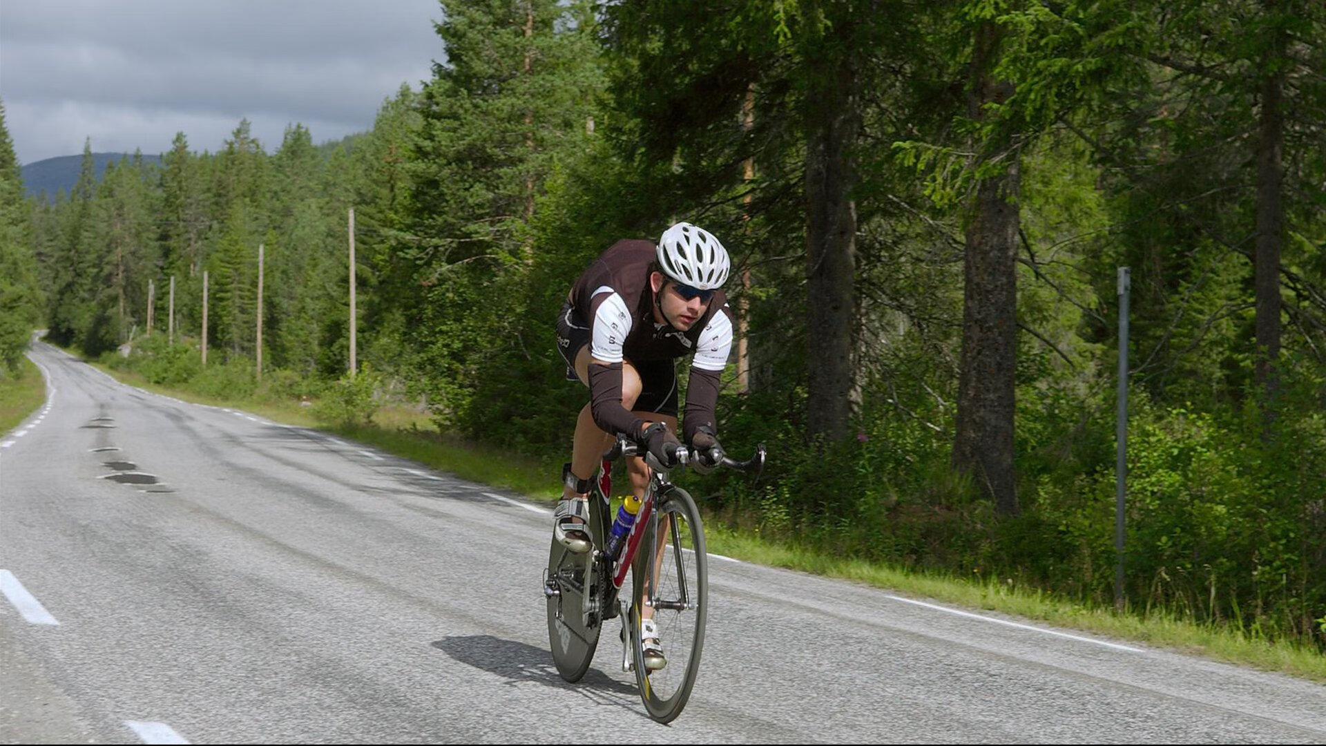 世界室内曲棍球锦标赛 荷兰女队继续统治 轻松战胜德国